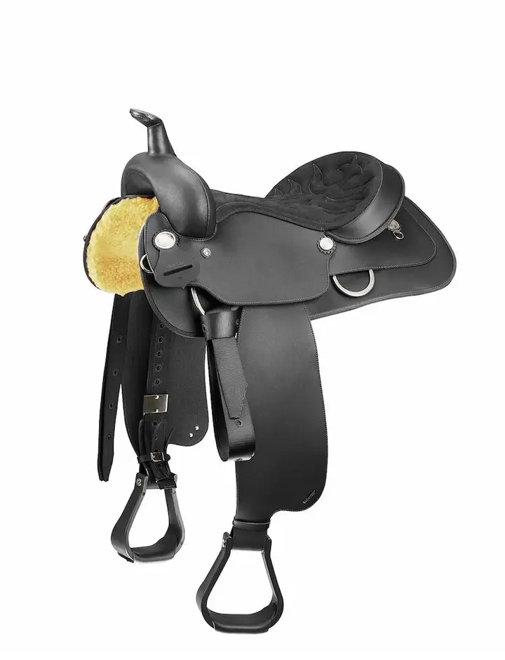 Western All Rounder Youth Saddle With Full Qh Bars black